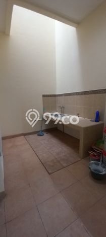 Rumah Kontrakan Jakarta Barat LT 60m2 LB 87m2 Kawasan Green Lake City Rumah Kontrakan Jakarta Barat LT 60m2 LB 87m2 Kawasan Green Lake City