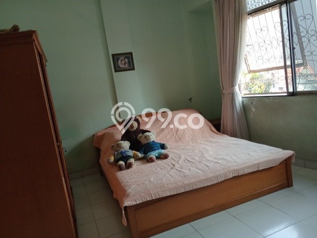 Unit Ruko Dijual di Jakarta Barat LT 110m2 & LB 240m2 Unit Ruko Dijual di Jakarta Barat LT 110m2 & LB 240m2