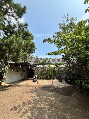 Rumah Luas Asri 2 KT Siap Pakai di Setiabudi Bandung Rumah Luas Asri 2 KT Siap Pakai di Setiabudi Bandung