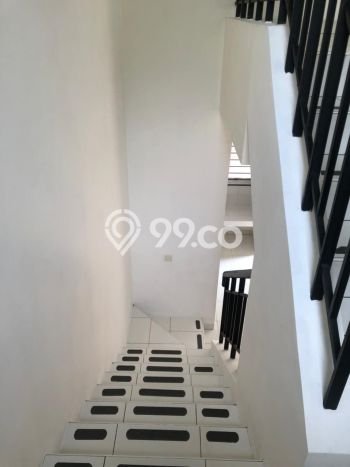 Jual Rumah Luas Megah Dengan View Cantik di BSD Sevilla, Tangerang Jual Rumah Luas Megah Dengan View Cantik di BSD Sevilla, Tangerang