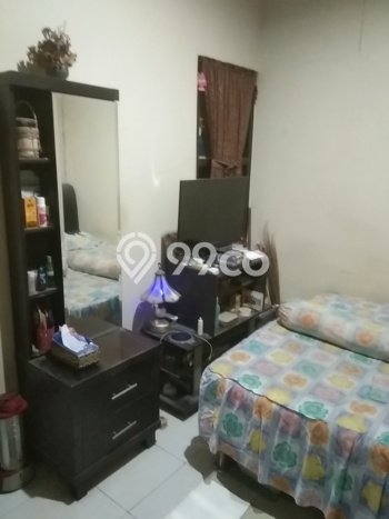 For Sale Rumah 3 Kamar Lokasi Strategis Nyaman dan Strategis di Ciputat Timur For Sale Rumah 3 Kamar Lokasi Strategis Nyaman dan Strategis di Ciputat Timur