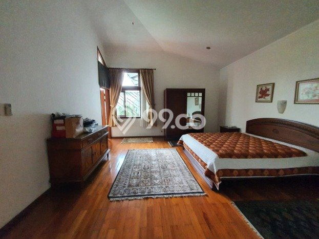 Rumah Elit LB 408m2 Siap Huni Desain Elegan di BSD Bukit Golf, Tangerang Rumah Elit LB 408m2 Siap Huni Desain Elegan di BSD Bukit Golf, Tangerang