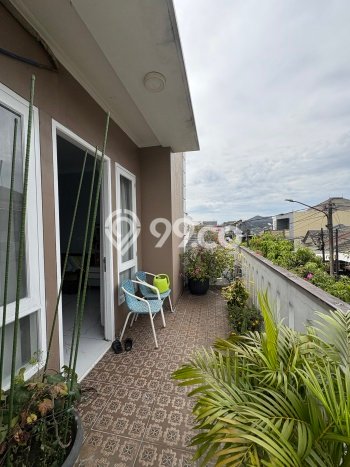 Rumah Modern 4 KT di BSD Nusaloka Tangerang Semi Furnished Rumah Modern 4 KT di BSD Nusaloka Tangerang Semi Furnished