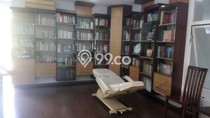 Hunian Mewah LB 800m2 Siap Pakai Desain Elegan di BSD Telaga Golf, Tangerang Hunian Mewah LB 800m2 Siap Pakai Desain Elegan di BSD Telaga Golf, Tangerang