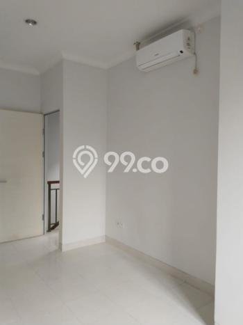 Disewakan! Rumah 2 Kamar Tidur &
2 Kamar Mandi di Gading Serpong, Tangerang Disewakan! Rumah 2 Kamar Tidur &
2 Kamar Mandi di Gading Serpong, Tangerang