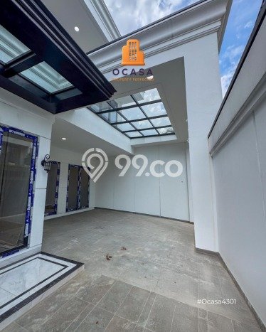 Ready to Use! Luxury House LT 200m2 Desain Modern di Pondok Indah Ready to Use! Luxury House LT 200m2 Desain Modern di Pondok Indah