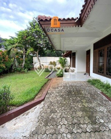 Siap Huni Rumah Mewah 5 Kamar di Kebayoran Baru Dekat ke Mana Pun Siap Huni Rumah Mewah 5 Kamar di Kebayoran Baru Dekat ke Mana Pun