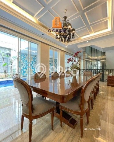 Rumah Eksklusif Dijual LT 330m2 di Kebayoran Baru, Jakarta Selatan Rumah Eksklusif Dijual LT 330m2 di Kebayoran Baru, Jakarta Selatan