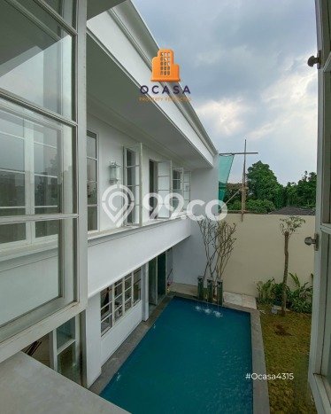 Ready to Use! Luxury House LT 517m2 Desain Modern di Kemang Ready to Use! Luxury House LT 517m2 Desain Modern di Kemang