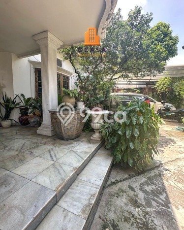 Rumah Mewah LB 700m2 Siap Huni Desain Elegan di Kemang, Jakarta Selatan Rumah Mewah LB 700m2 Siap Huni Desain Elegan di Kemang, Jakarta Selatan