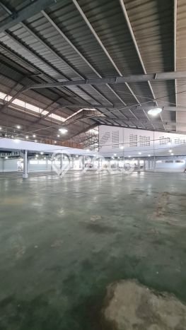 Unit Gudang Dijual di Jakarta Utara LT 4640m2 & LB 4668m2 Unit Gudang Dijual di Jakarta Utara LT 4640m2 & LB 4668m2