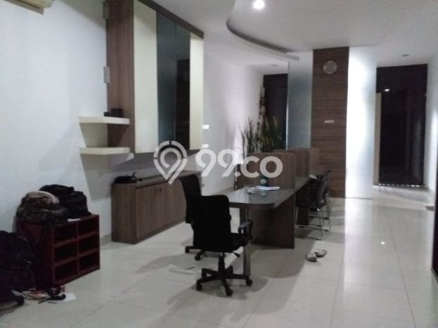 Jual Ruko di Gambir, Luas 450m2m², Area Bisnis, Jalur Strategis Jual Ruko di Gambir, Luas 450m2m², Area Bisnis, Jalur Strategis