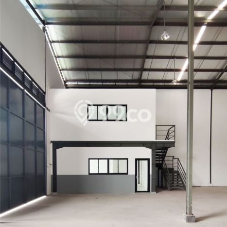 AREA TERBAIK! Gudang di Kosambi, Luas 300m2m², Area Bisnis AREA TERBAIK! Gudang di Kosambi, Luas 300m2m², Area Bisnis