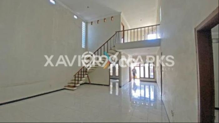 Siap Huni Hunian Elit 6 Kamar di Semarang Selatan Dekat ke Mana Pun Siap Huni Hunian Elit 6 Kamar di Semarang Selatan Dekat ke Mana Pun