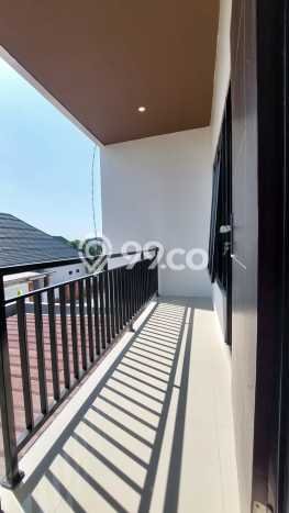 For Sale Rumah 3 Kamar Lokasi Ideal Nyaman dan Strategis di Pedurungan For Sale Rumah 3 Kamar Lokasi Ideal Nyaman dan Strategis di Pedurungan