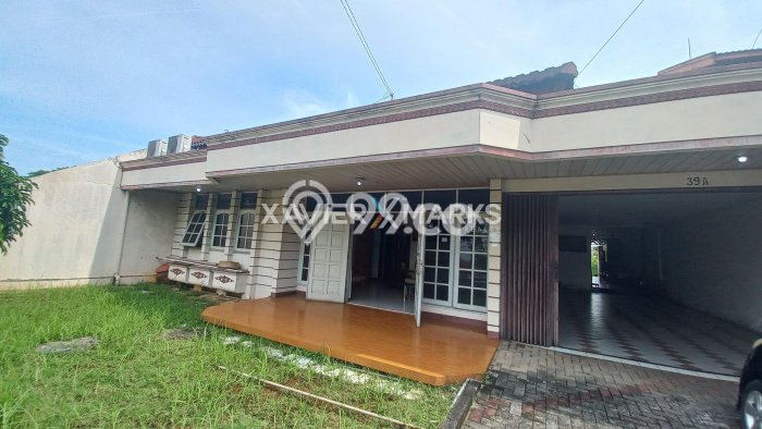 Rumah Mewah Siap Huni LT 758m2 di Gajah Mungkur, Semarang Rumah Mewah Siap Huni LT 758m2 di Gajah Mungkur, Semarang