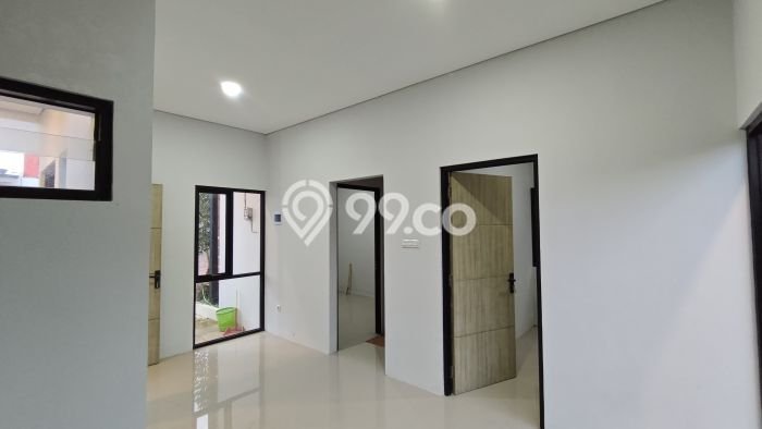 Kesempatan Investasi Rumah 2 KT 1 KM di Lokasi Strategis, Semarang Kesempatan Investasi Rumah 2 KT 1 KM di Lokasi Strategis, Semarang