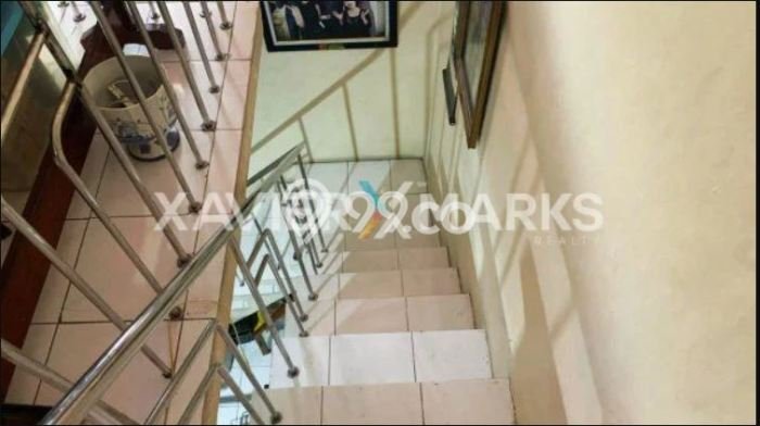 Hot Offer Hunian Mewah Ideal dan Luas di Semarang Tengah, Semarang Hot Offer Hunian Mewah Ideal dan Luas di Semarang Tengah, Semarang