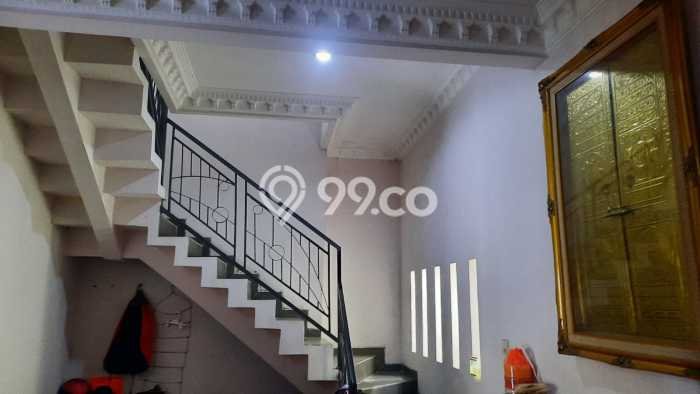 For Sale Rumah 5 Kamar Lokasi Ideal Nyaman dan Strategis di Candisari For Sale Rumah 5 Kamar Lokasi Ideal Nyaman dan Strategis di Candisari