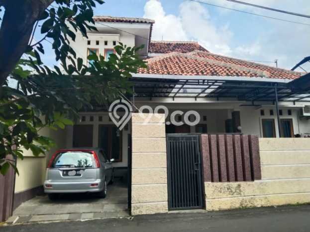 For Sale Rumah 5 Kamar Lokasi Ideal Nyaman dan Strategis di Candisari For Sale Rumah 5 Kamar Lokasi Ideal Nyaman dan Strategis di Candisari