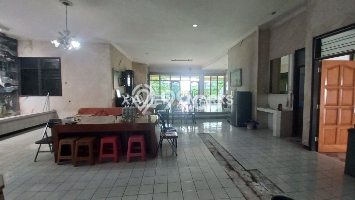 Rumah Mewah Siap Huni LT 758m2 di Gajah Mungkur, Semarang Rumah Mewah Siap Huni LT 758m2 di Gajah Mungkur, Semarang