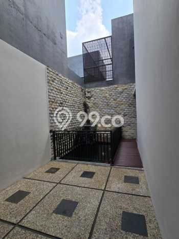 INVESTASI TEPAT! Rumah area BSD The Green, LT 120m² LB 105m² INVESTASI TEPAT! Rumah area BSD The Green, LT 120m² LB 105m²