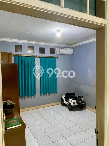 Untuk Dijual Kost di Pesanggrahan, Jakarta Selatan, 11 KT, 11 KM, Luas 800m2 Untuk Dijual Kost di Pesanggrahan, Jakarta Selatan, 11 KT, 11 KM, Luas 800m2