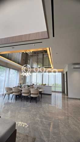 Rumah Elit LB 250m2 Siap Pakai Desain Elegan di Sentul, Bogor Rumah Elit LB 250m2 Siap Pakai Desain Elegan di Sentul, Bogor