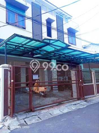 Untuk Dijual Kost 31 Kamar di Jakarta Barat untuk Investasi Anda Untuk Dijual Kost 31 Kamar di Jakarta Barat untuk Investasi Anda