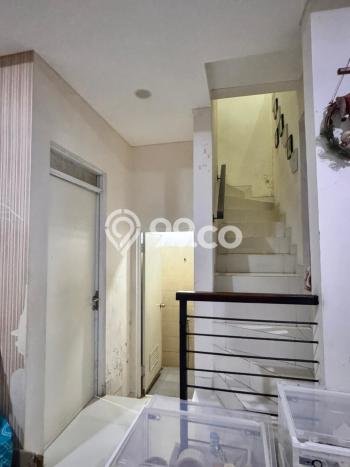 For Sale Rumah 3 Kamar Lokasi Strategis Bagus dan Strategis di Serpong For Sale Rumah 3 Kamar Lokasi Strategis Bagus dan Strategis di Serpong