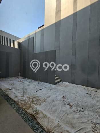LOKASI PREMIUM! Rumah Berkembang area BSD City, Luas 495m² Bangunan 545m² LOKASI PREMIUM! Rumah Berkembang area BSD City, Luas 495m² Bangunan 545m²