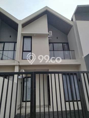 Rumah Terawat 3 KT 3 KM di Kav DKI, Jakarta Barat Rumah Terawat 3 KT 3 KM di Kav DKI, Jakarta Barat