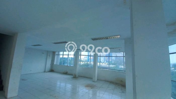 Disewakan Ruko di Kawasan Ramai Jelambar Luas 536m2 Disewakan Ruko di Kawasan Ramai Jelambar Luas 536m2