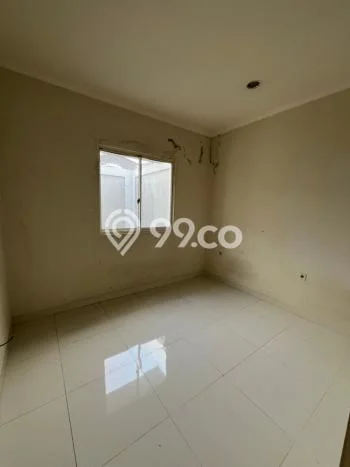 Sewa Rumah Murah di Gading Serpong Tangerang dengan 3 Kamar Tidur Sewa Rumah Murah di Gading Serpong Tangerang dengan 3 Kamar Tidur