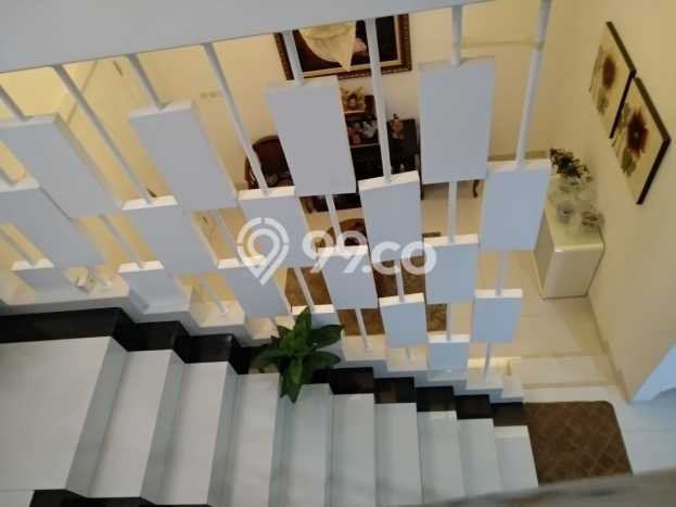 Siap Huni Rumah Mewah 4 Kamar di Rawalumbu Dekat ke Mana Saja Siap Huni Rumah Mewah 4 Kamar di Rawalumbu Dekat ke Mana Saja