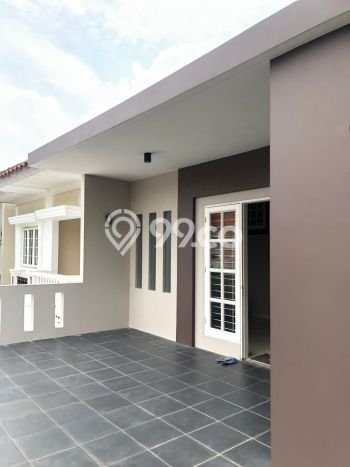 Rumah Elit Modern Tanpa Renovasi di Kota Wisata Bogor Rumah Elit Modern Tanpa Renovasi di Kota Wisata Bogor