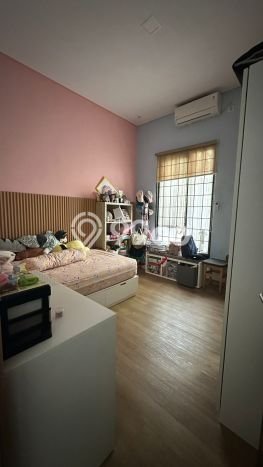 Hunian Cantik Minimalis Lb 200m2 di Ciputat, Tangerang Selatan Hunian Cantik Minimalis Lb 200m2 di Ciputat, Tangerang Selatan