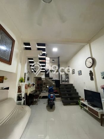 Hunian Cantik Minimalis Lb 300m2 di BSD, Tangerang Selatan Hunian Cantik Minimalis Lb 300m2 di BSD, Tangerang Selatan