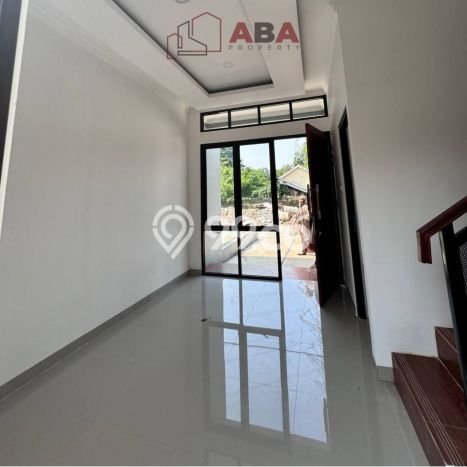 Jual Rumah Strategis Bagus Punya 3 KT di Cimanggis Depok SHM Jual Rumah Strategis Bagus Punya 3 KT di Cimanggis Depok SHM