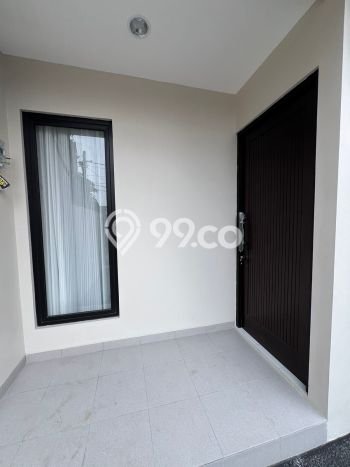 Rumah Luas Asri 3 KT Siap Huni di Meruya Jakarta Barat Rumah Luas Asri 3 KT Siap Huni di Meruya Jakarta Barat
