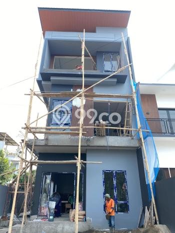 Ready to Use! Premium House LT 126m2 Desain Elegan di Metland Puri Ready to Use! Premium House LT 126m2 Desain Elegan di Metland Puri