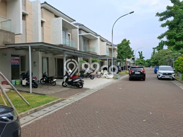 Rumah Mewah LB 150m2 Siap Pakai Desain Elegan di Golf Island, Jakarta Utara Rumah Mewah LB 150m2 Siap Pakai Desain Elegan di Golf Island, Jakarta Utara
