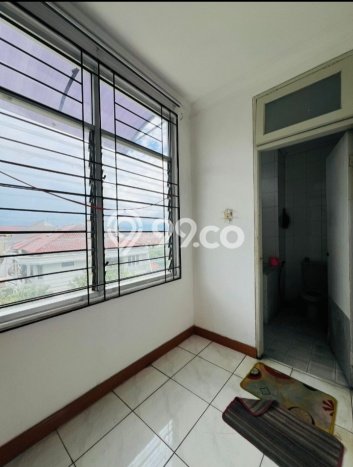Disewakan Ruko di Kawasan Ramai Pajajaran Luas 300m2 Disewakan Ruko di Kawasan Ramai Pajajaran Luas 300m2