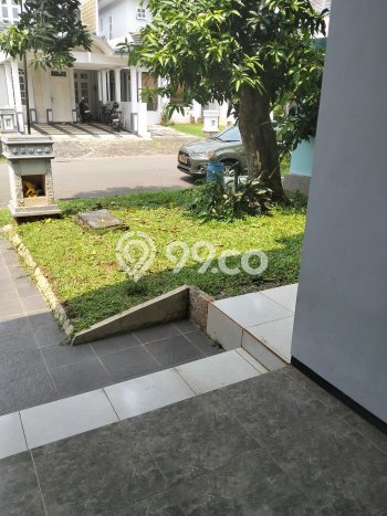 Dijual Hunian Rumah Nyaman 4 Kamar di Cibubur, Jakarta Timur Dijual Hunian Rumah Nyaman 4 Kamar di Cibubur, Jakarta Timur