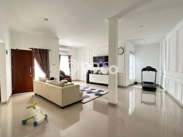 Hunian Elit LB 300m2 Siap Huni Desain Elegan di Depok I, Depok Hunian Elit LB 300m2 Siap Huni Desain Elegan di Depok I, Depok