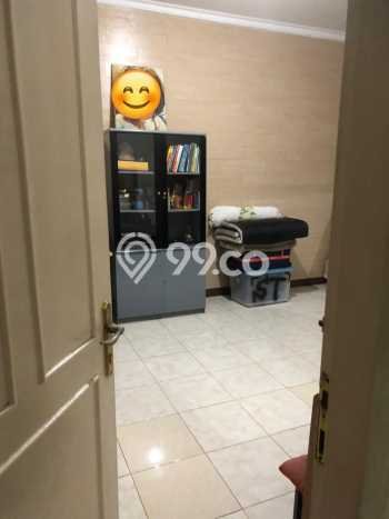 Jual Rumah Luas Elegan Dengan View Eksklusif di Cibubur, Jakarta Timur Jual Rumah Luas Elegan Dengan View Eksklusif di Cibubur, Jakarta Timur