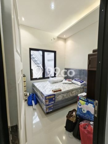 Rumah Minimalis 2 Kamar LT 90m2 di Cibubur Rumah Minimalis 2 Kamar LT 90m2 di Cibubur