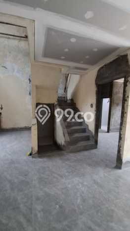 Ready to Use! Premium House LT 200m2 Desain Elegan di Cibubur Ready to Use! Premium House LT 200m2 Desain Elegan di Cibubur