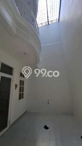 Jual Rumah Mewah Elegan Dengan View Eksklusif di Cibubur, Bogor Jual Rumah Mewah Elegan Dengan View Eksklusif di Cibubur, Bogor