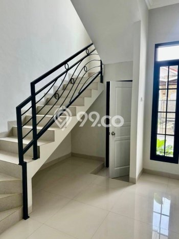 Dijual Cepat Rumah Bagus Siap Huni LB 130m2 di Cinere, Depok Dijual Cepat Rumah Bagus Siap Huni LB 130m2 di Cinere, Depok